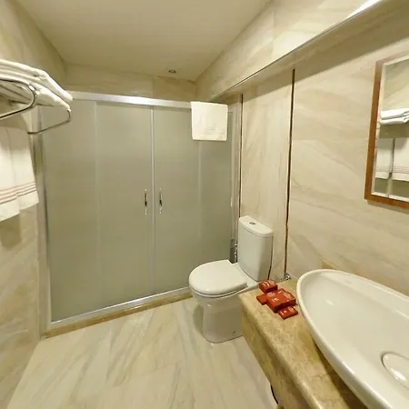 La Boutique Atlantik Hotel *